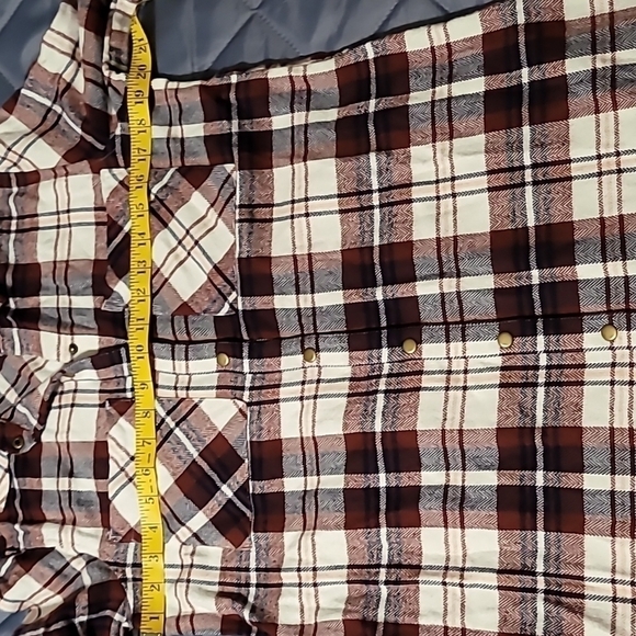 BP Plaid Fleece Snap Longsleeve Shirt Size Small - Picture 8 of 9